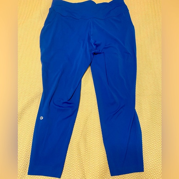 Lululemon Base Pace 25” running tights in symphony blue. Like new! Size 20. - Picture 5 of 9
